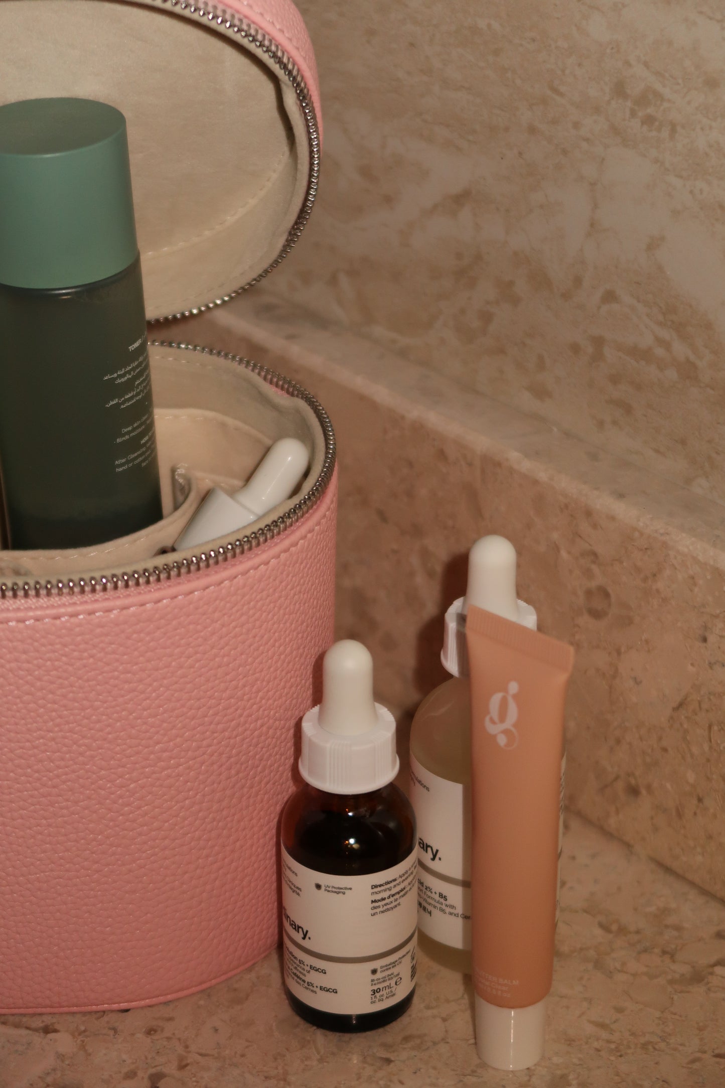 VANITY CASE