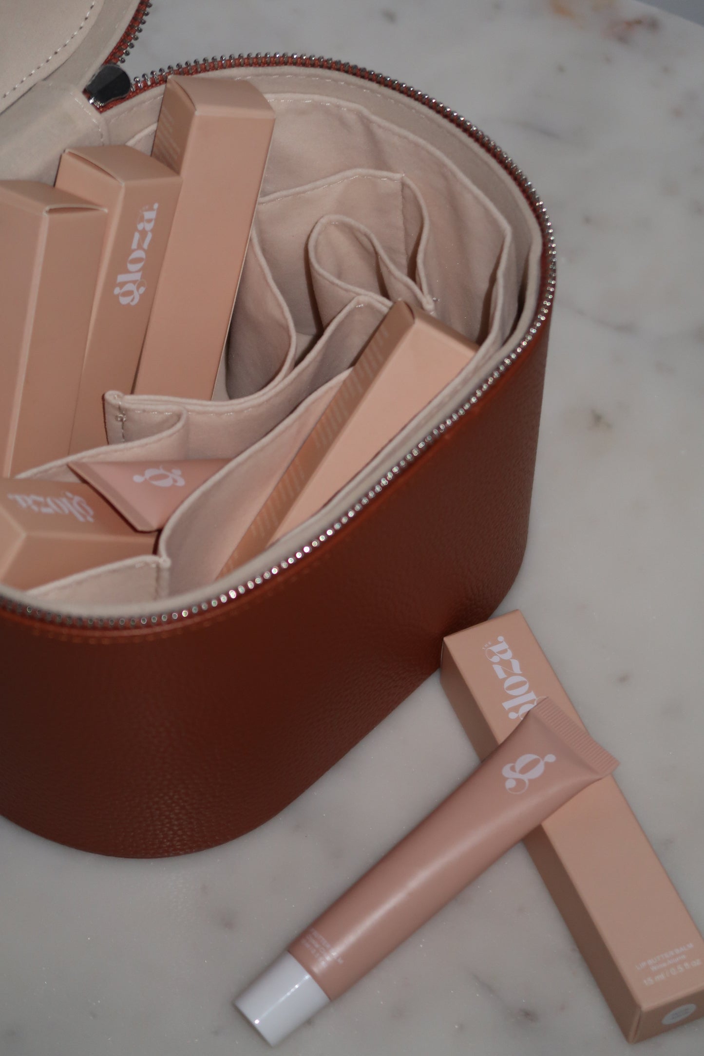 VANITY CASE